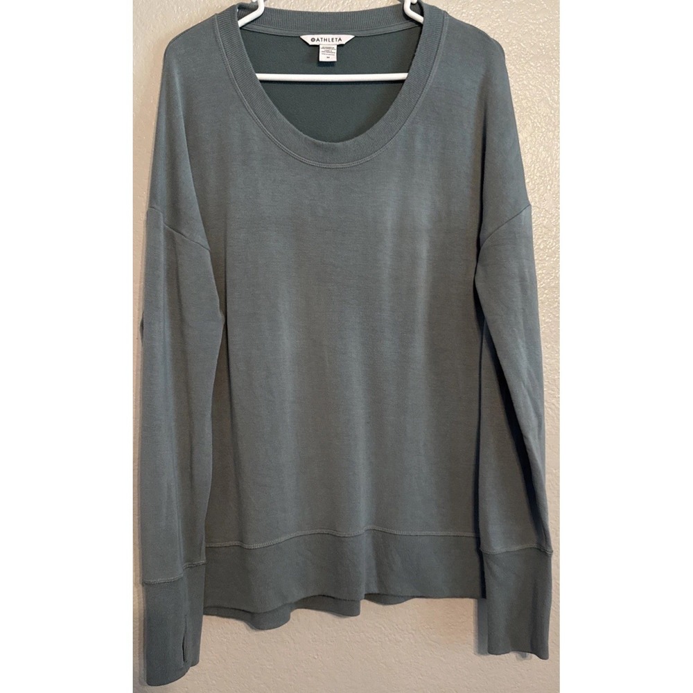 Athleta Women's Size M Sage Green Crewneck Pullover Sweatshirt Long Sleeve